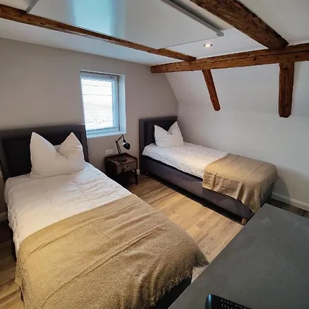 Tolles Schoenes Mit Grosser Grillterrasse Fuer 12 Personen Im Harz 圣安德里斯伯格