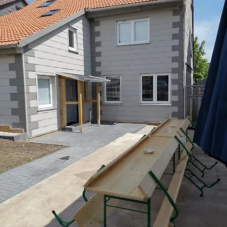 Tolles Schoenes Mit Grosser Grillterrasse Fuer 12 Personen Im Harz 圣安德里斯伯格