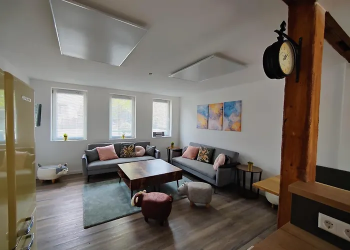 Tolles Schoenes Mit Grosser Grillterrasse Fuer 12 Personen Im Harz 別荘 *